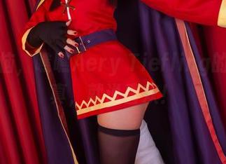 去掉烦恼，瞧瞧Aery Tiefling的裸足写真，就说喜欢！